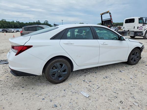 2023 HYUNDAI ELANTRA Blue