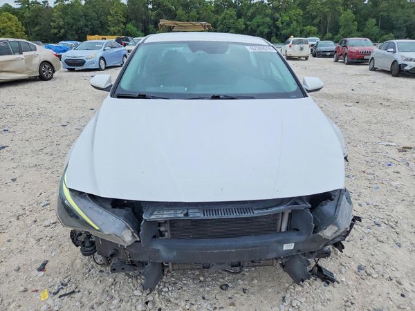 2023 HYUNDAI ELANTRA Blue