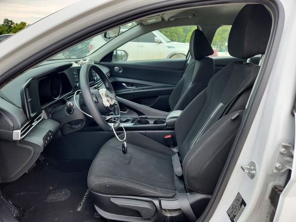 2023 HYUNDAI ELANTRA Blue