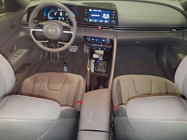 2026 HYUNDAI ELANTRA