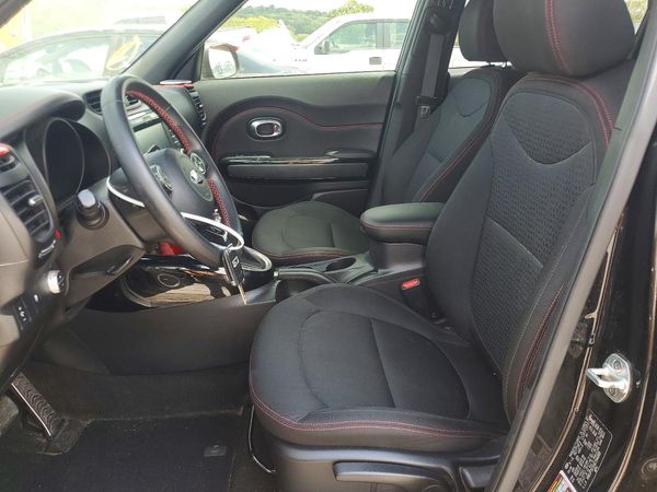 2016 KIA SOUL Exclaim