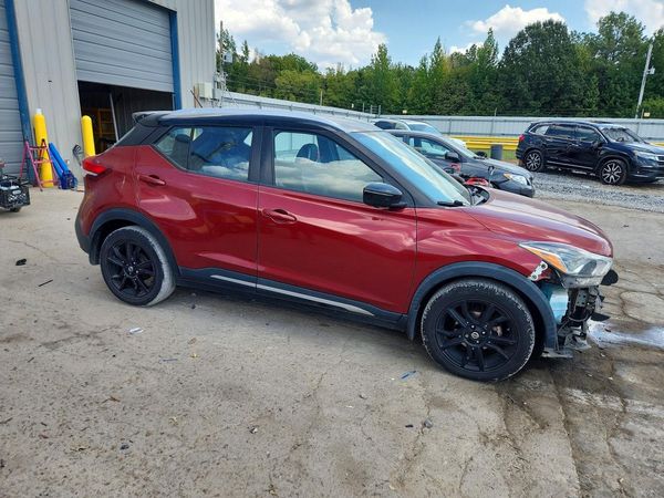 2020 NISSAN KICKS
