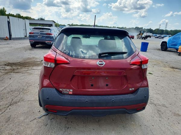 2020 NISSAN KICKS