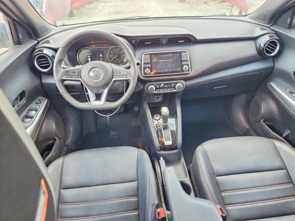 2020 NISSAN KICKS