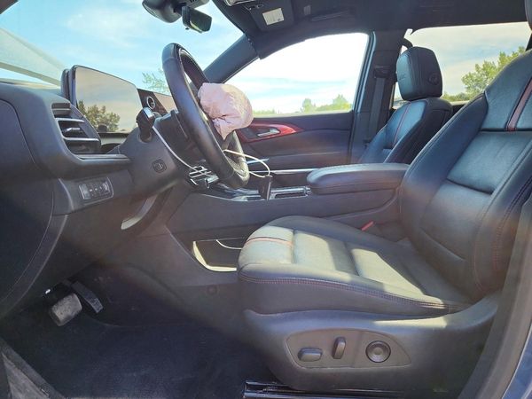 2025 CHEVROLET TRAVERSE RS
