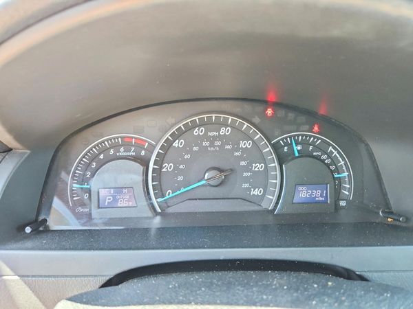 2012 TOYOTA CAMRY