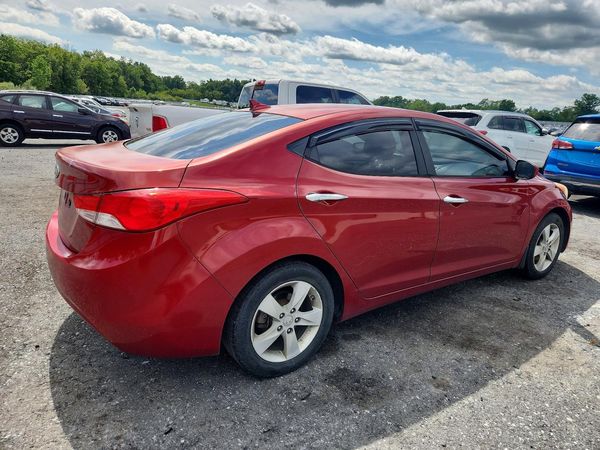 2012 HYUNDAI ELANTRA
