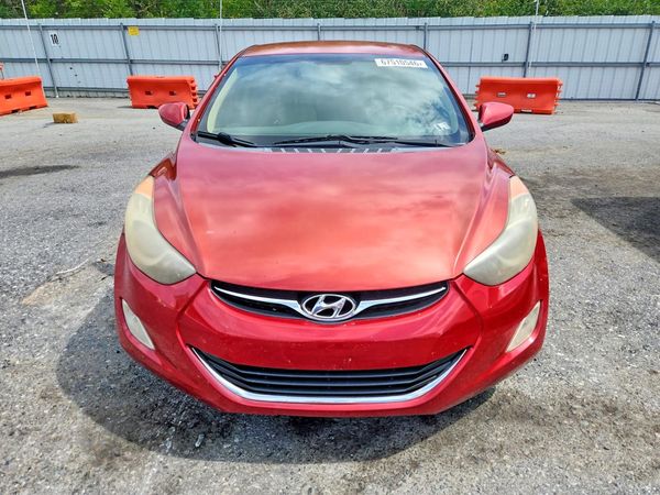 2012 HYUNDAI ELANTRA