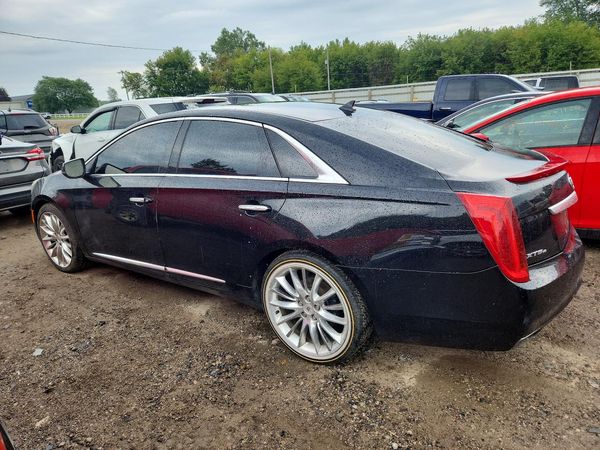 2013 CADILLAC XTS Platinum Collection