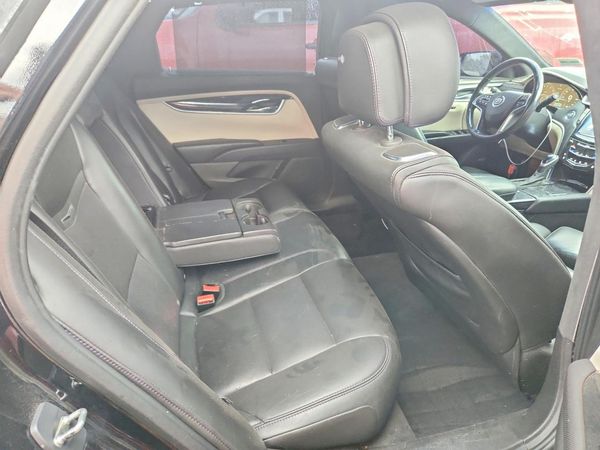 2013 CADILLAC XTS Platinum Collection