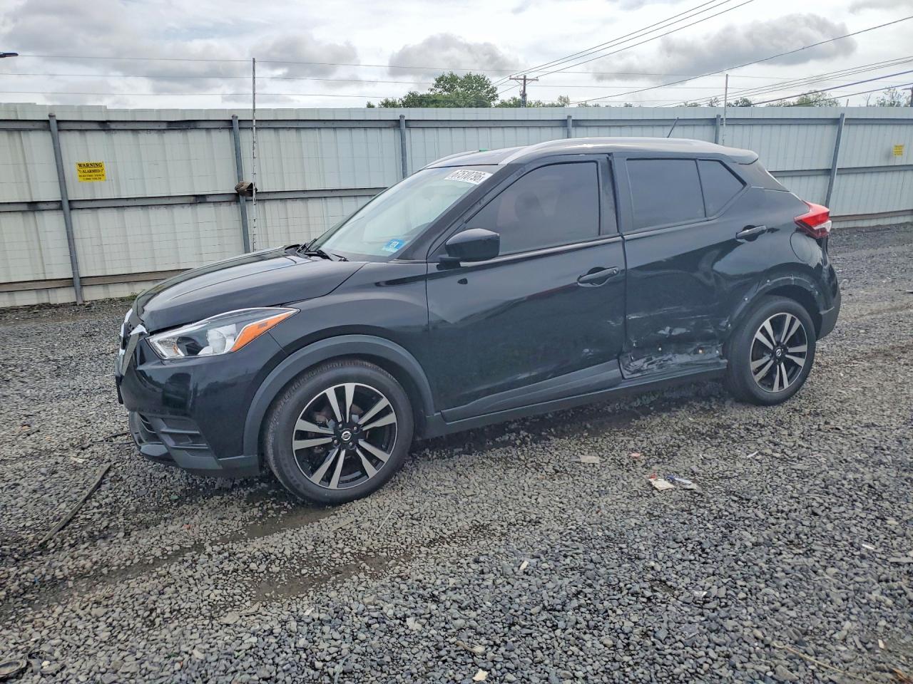 2020 NISSAN KICKS