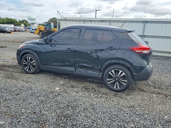2020 NISSAN KICKS