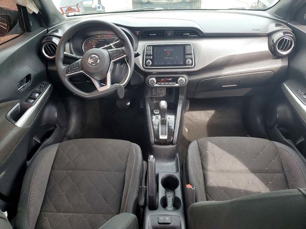 2020 NISSAN KICKS