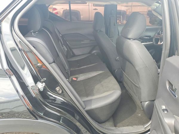 2020 NISSAN KICKS