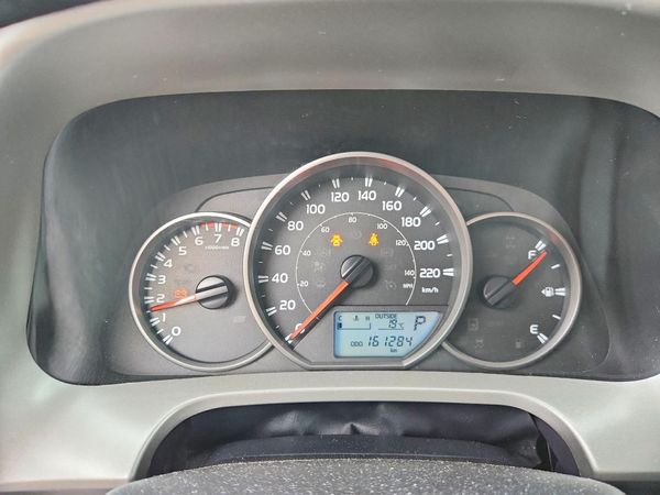 2016 TOYOTA RAV4 LE (X Grade)