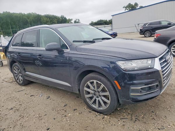 2017 AUDI Q7 quattro Prestige — Passenger 3/4