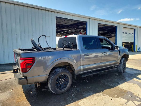 2025 FORD F150