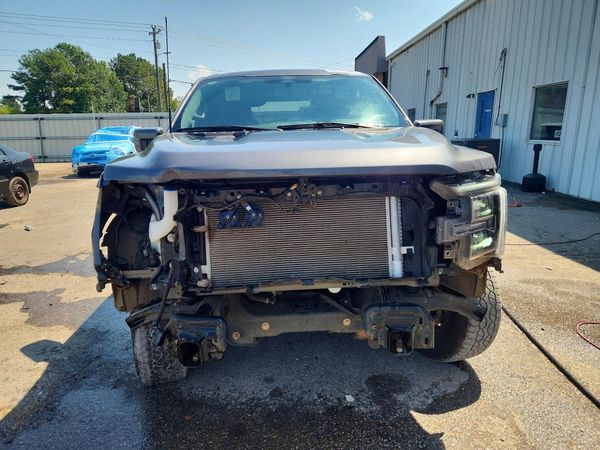 2025 FORD F150
