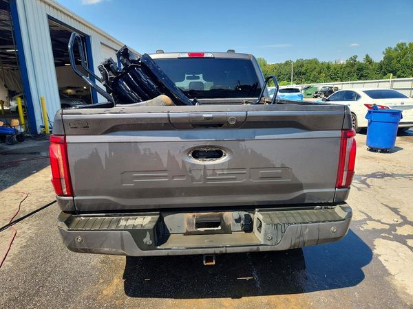 2025 FORD F150