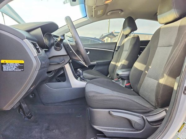 2014 HYUNDAI ELANTRA STD, Style, Tech