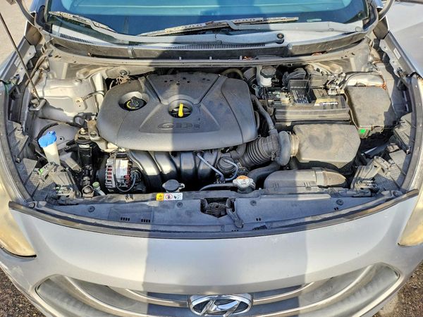 2014 HYUNDAI ELANTRA STD, Style, Tech