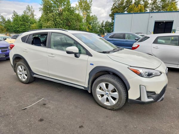 2021 SUBARU CROSSTREK — Passenger 3/4