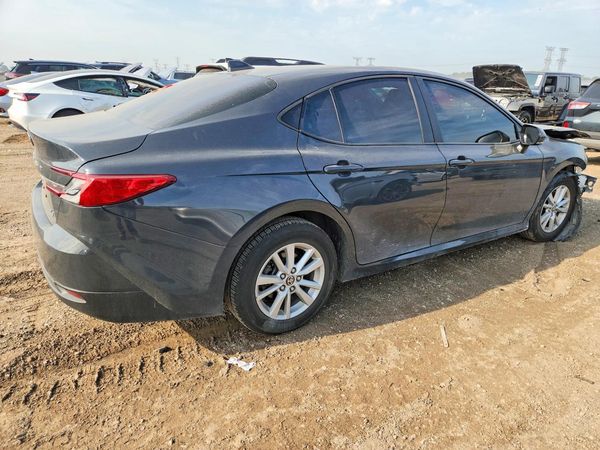 2025 TOYOTA CAMRY