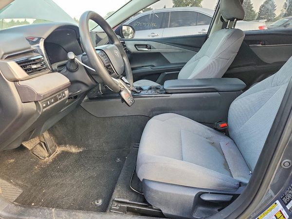 2025 TOYOTA CAMRY