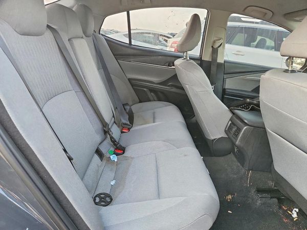 2025 TOYOTA CAMRY