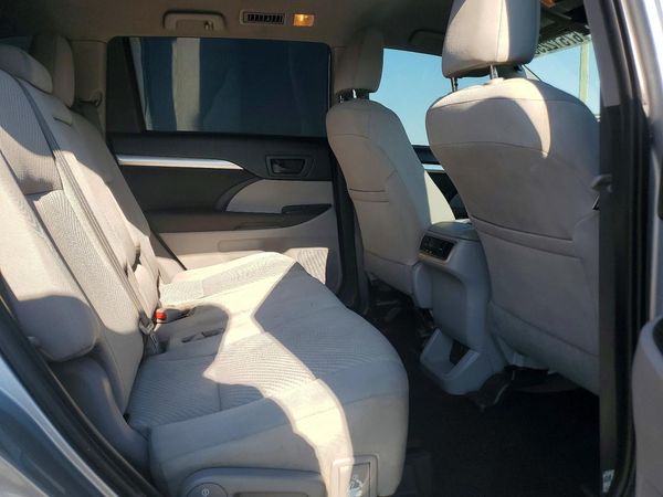 2019 TOYOTA HIGHLANDER
