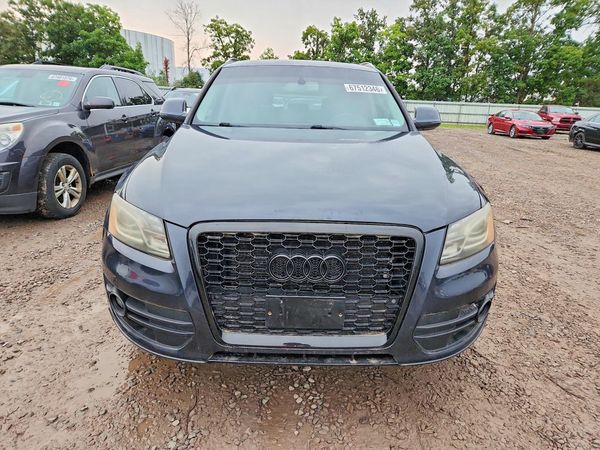 2012 AUDI Q5 Premium Plus