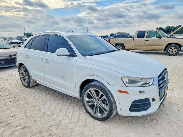 2017 AUDI Q3 Premium Plus