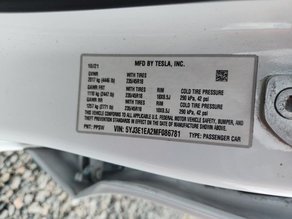 2021 TESLA MODEL 3