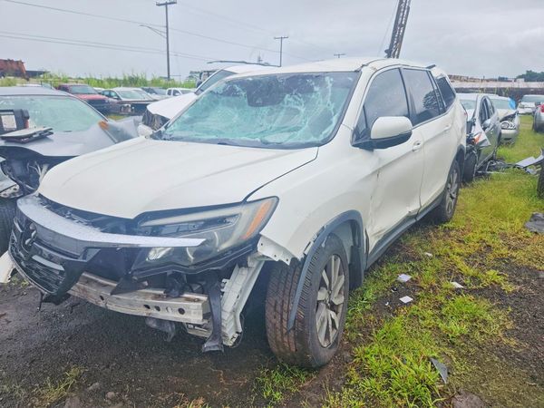 2019 HONDA PILOT EX — Front 3/4