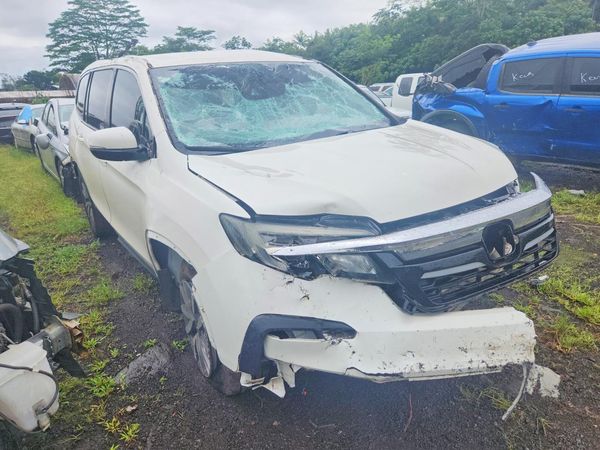 2019 HONDA PILOT EX — Passenger 3/4
