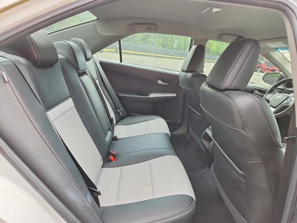 2014 TOYOTA CAMRY