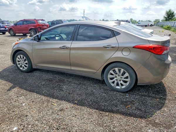 2013 HYUNDAI ELANTRA