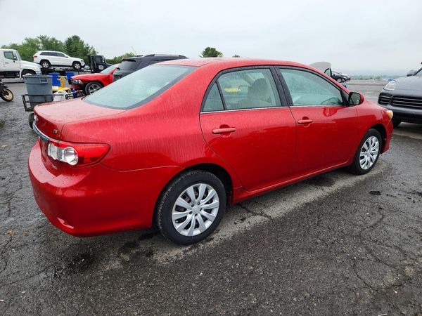 2013 TOYOTA COROLLA