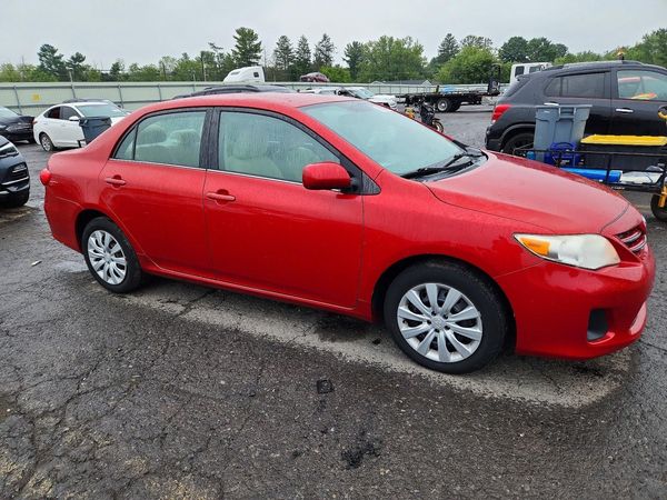 2013 TOYOTA COROLLA