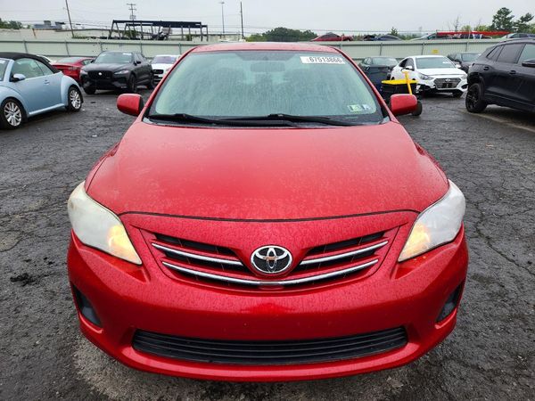 2013 TOYOTA COROLLA