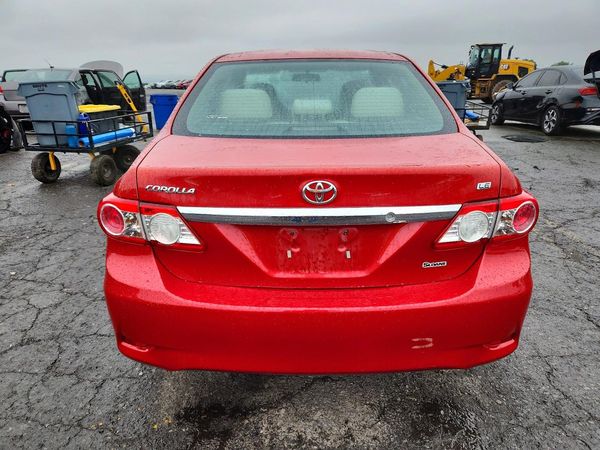2013 TOYOTA COROLLA