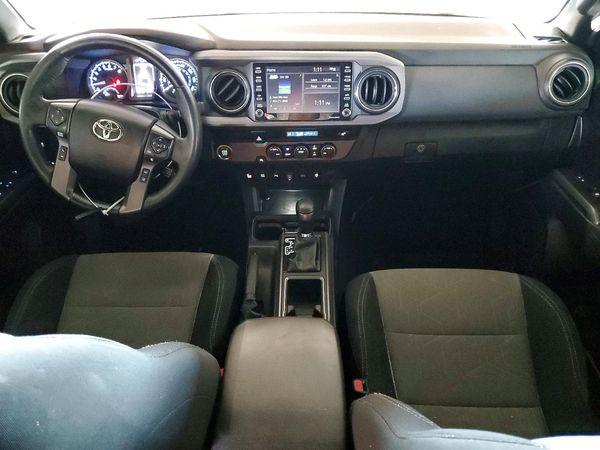2022 TOYOTA TACOMA SR5