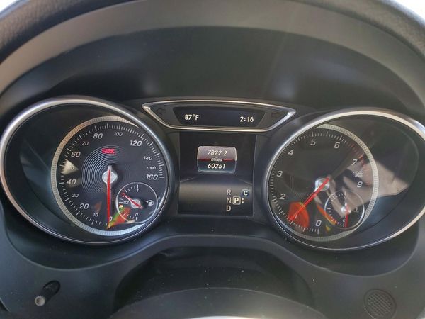 2020 MERCEDES-BENZ GLA