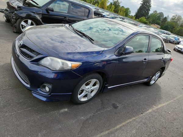 2012 TOYOTA COROLLA