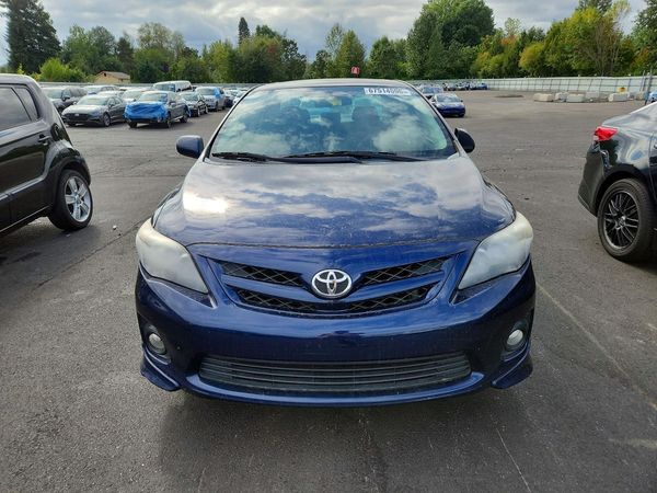 2012 TOYOTA COROLLA