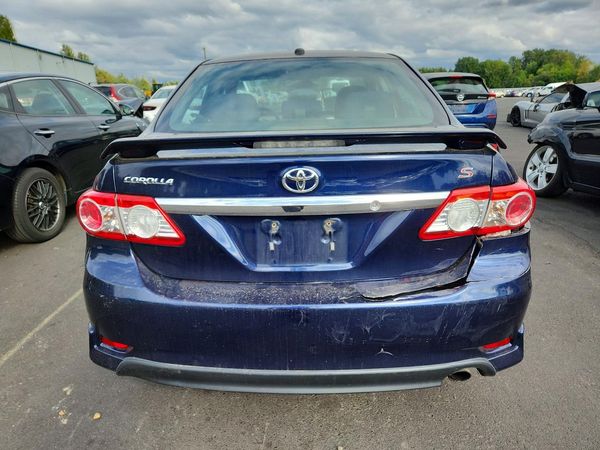 2012 TOYOTA COROLLA