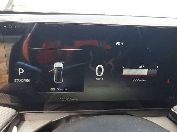 2025 NISSAN KICKS