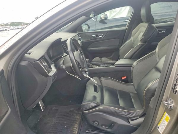 2019 VOLVO S60