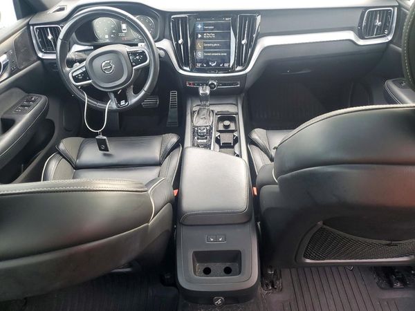 2019 VOLVO S60