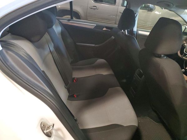 2018 VOLKSWAGEN JETTA S